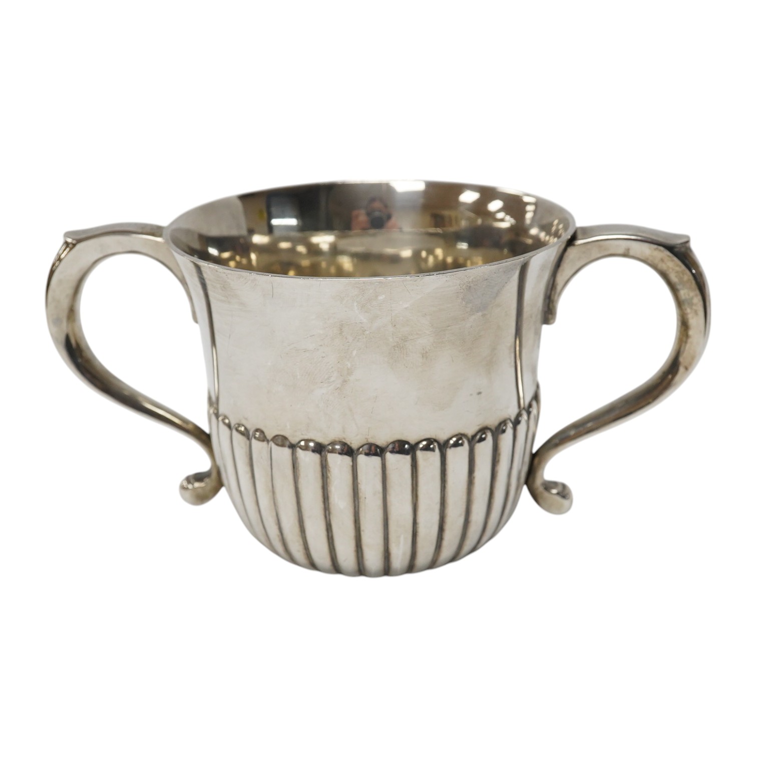 A George V demi-fluted silver porringer, Wilson & Sharp, London 1912, height 82mm, 8.6oz. Condition - good